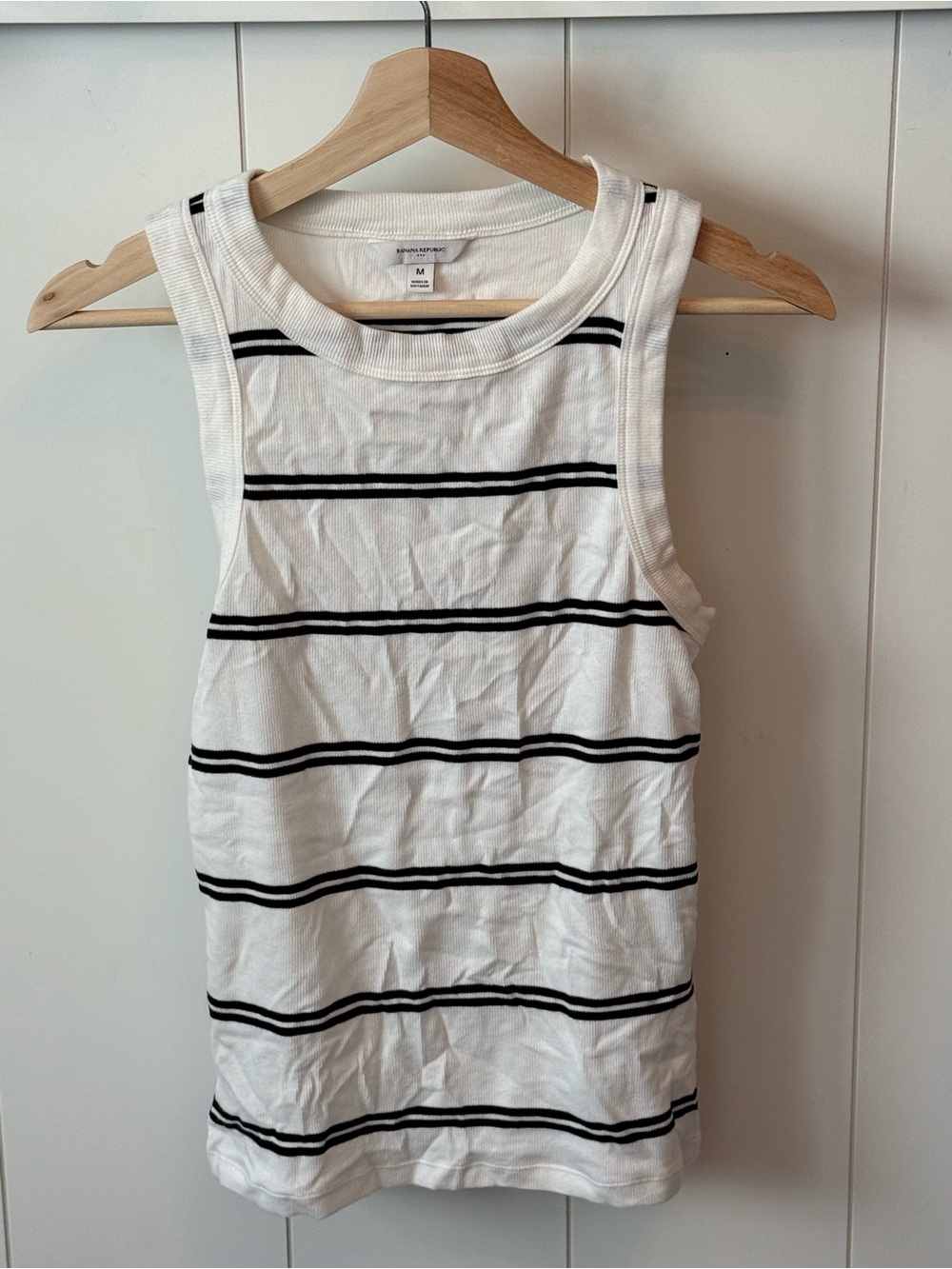 Banana Republic Striped Sleeveless Tank Top - White with Black Stripes